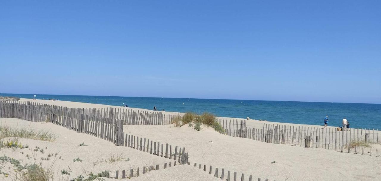 Appartement T2 Ensoleille Au Barcares Le Barcarès Exteriör bild
